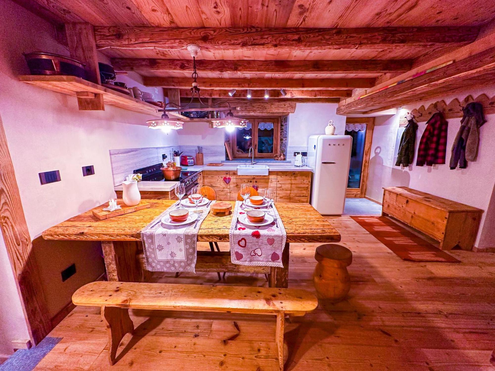 Joivy Modern Family Chalet With Stunning Mountain Views Champoluc Zewnętrze zdjęcie