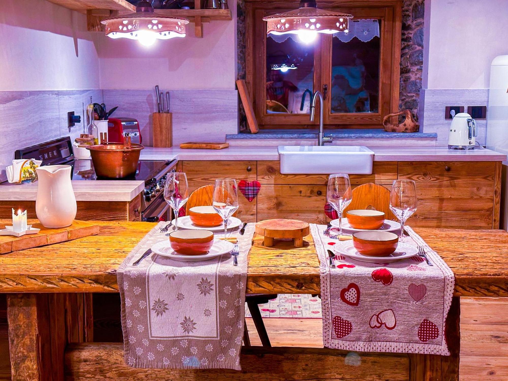Joivy Modern Family Chalet With Stunning Mountain Views Champoluc Zewnętrze zdjęcie