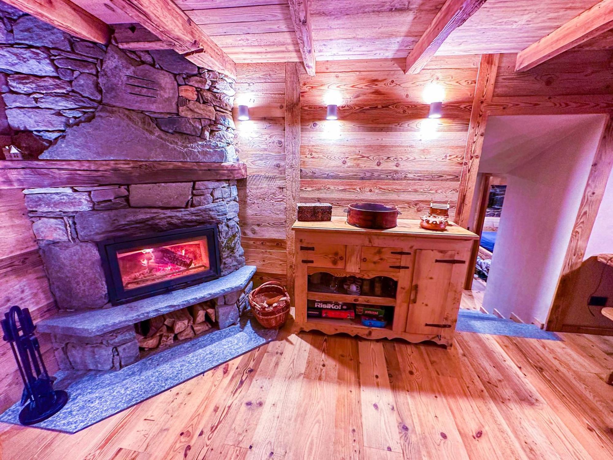 Joivy Modern Family Chalet With Stunning Mountain Views Champoluc Zewnętrze zdjęcie