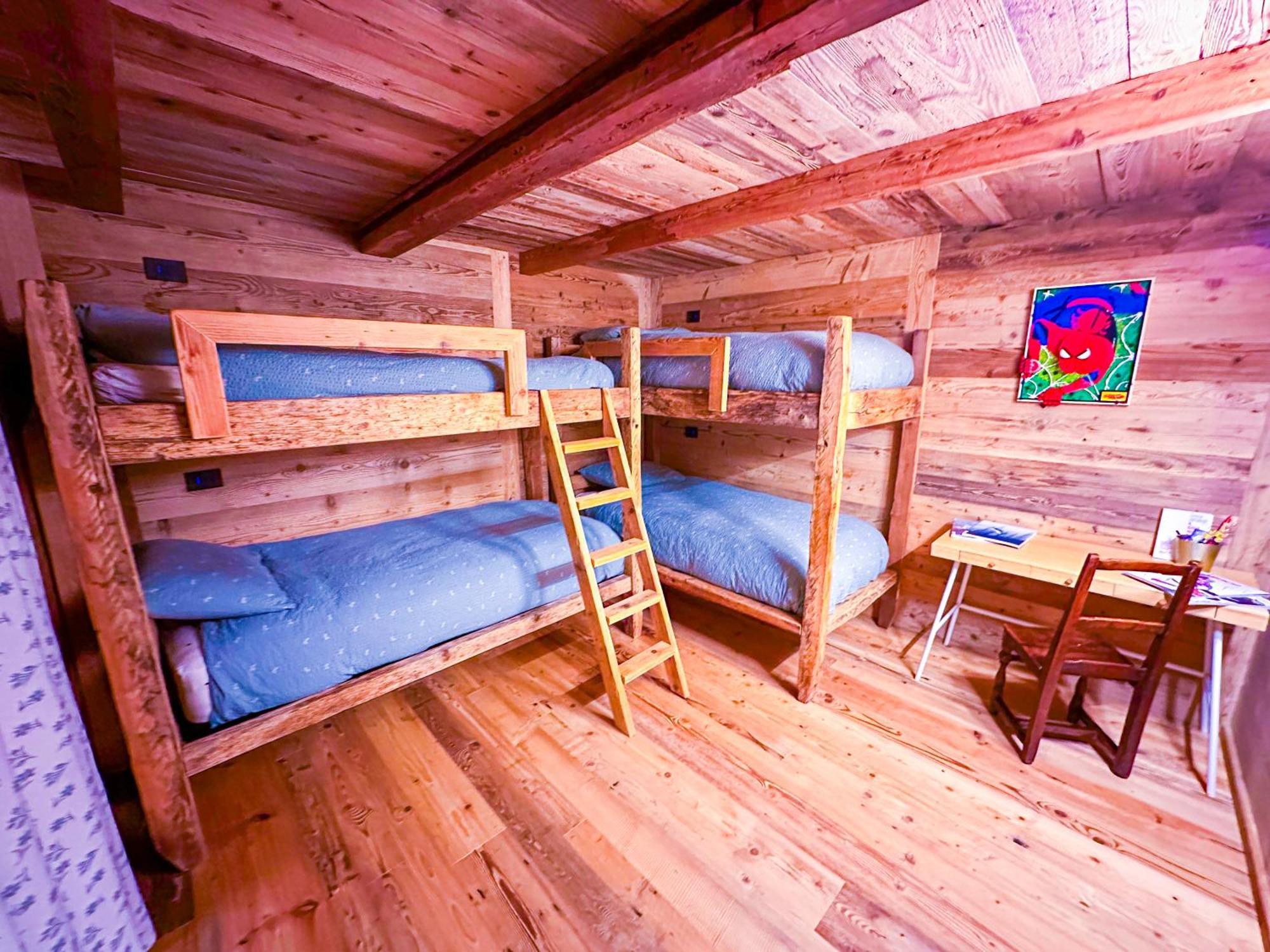Joivy Modern Family Chalet With Stunning Mountain Views Champoluc Zewnętrze zdjęcie